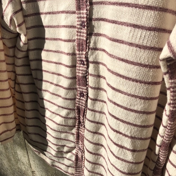 Umgee Striped Balloon Sleeve Top - Picture 3 of 8